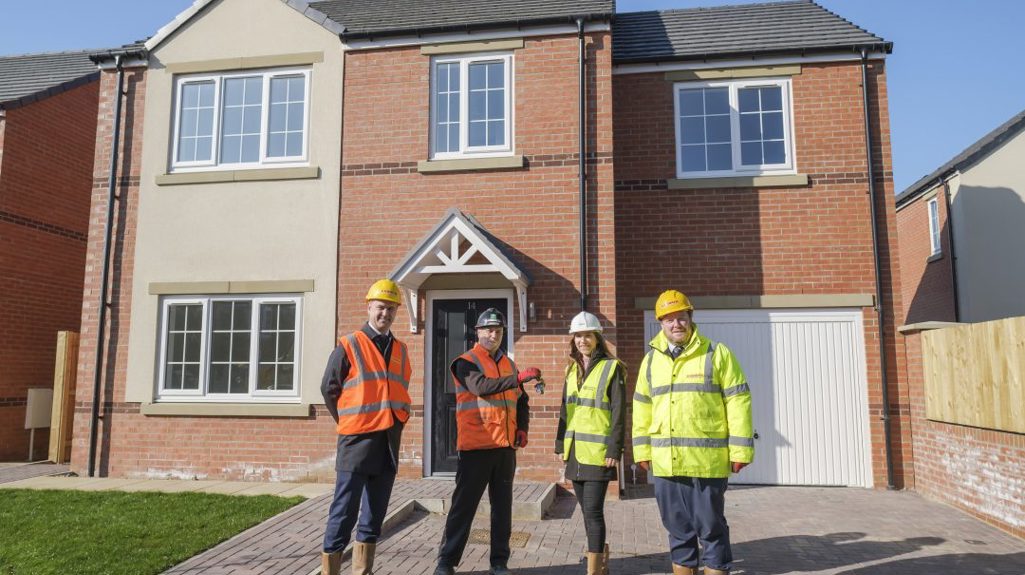 Members of the Yorkshire Housing and Lidium team at the new Hull Road development 